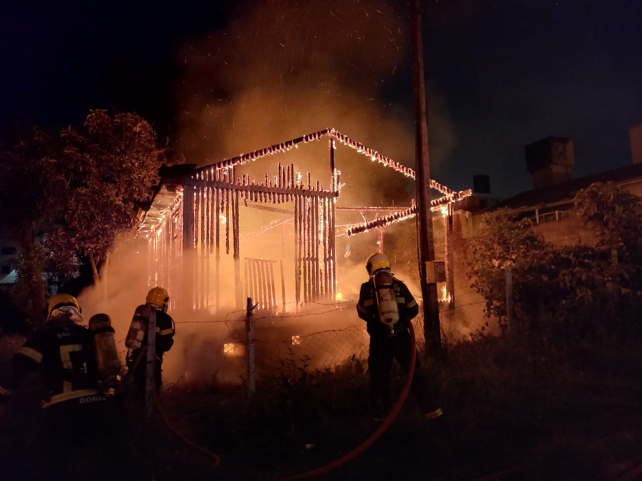 Vítima morre carbonizada durante incêndio na Serra Catarinense