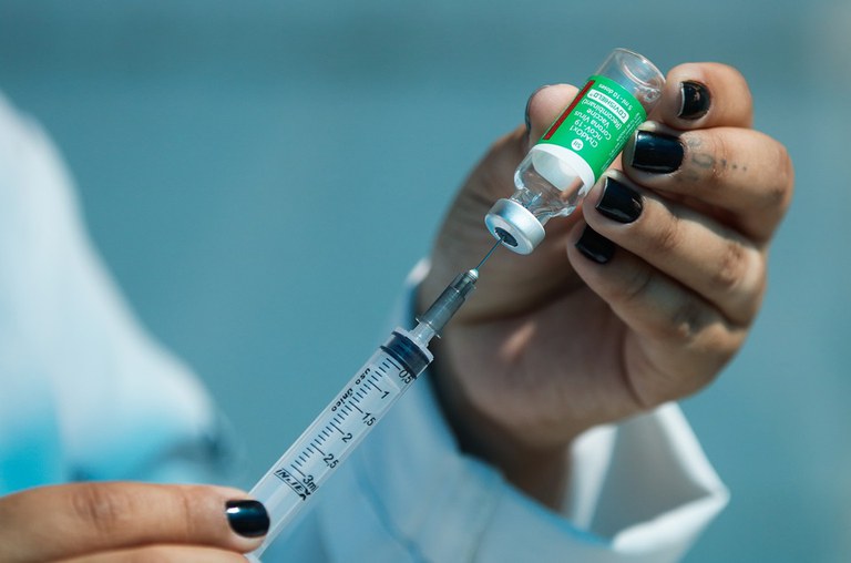 Saúde conclui distribuição de mais 785 mil doses de vacinas Covid-19