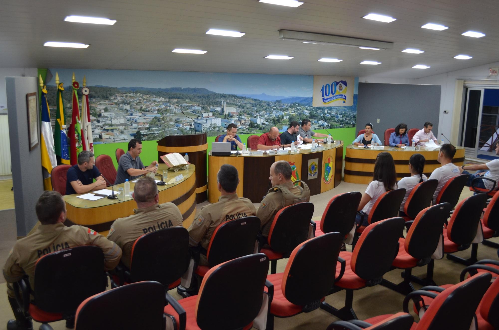 Câmara de Taió aprova Moção de Repúdio contra suspensão do comércio e registro de armas