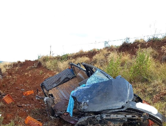 Homem morre após grave colisão entre carro e carreta na BR-470