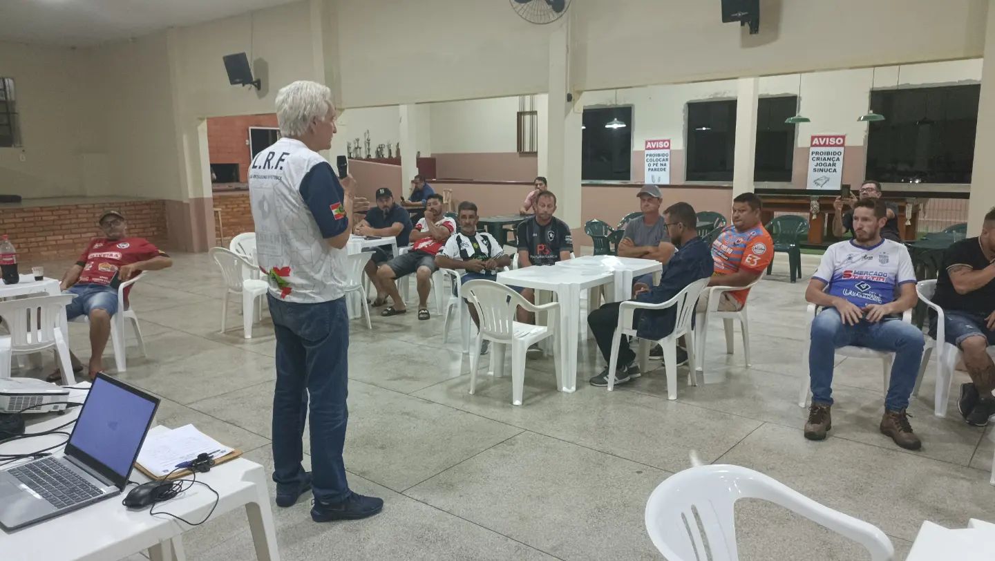 Liga Riosulense de Futebol realiza reunião com os clubes da Série B