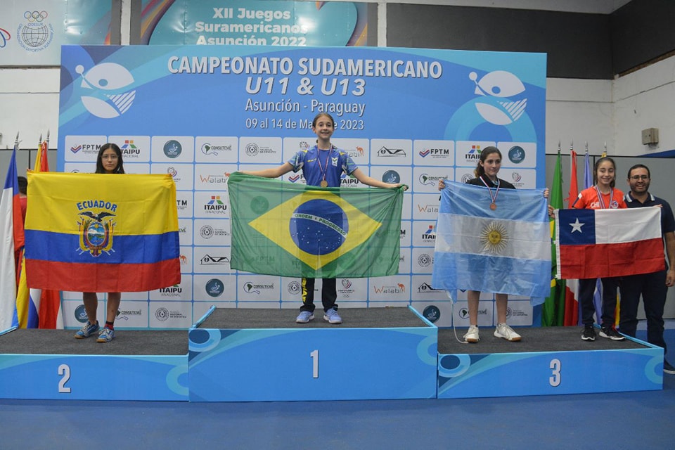 Atleta de Pouso Redondo é campeã no Campeonato Sul-Americano de Tênis de Mesa no Paraguai