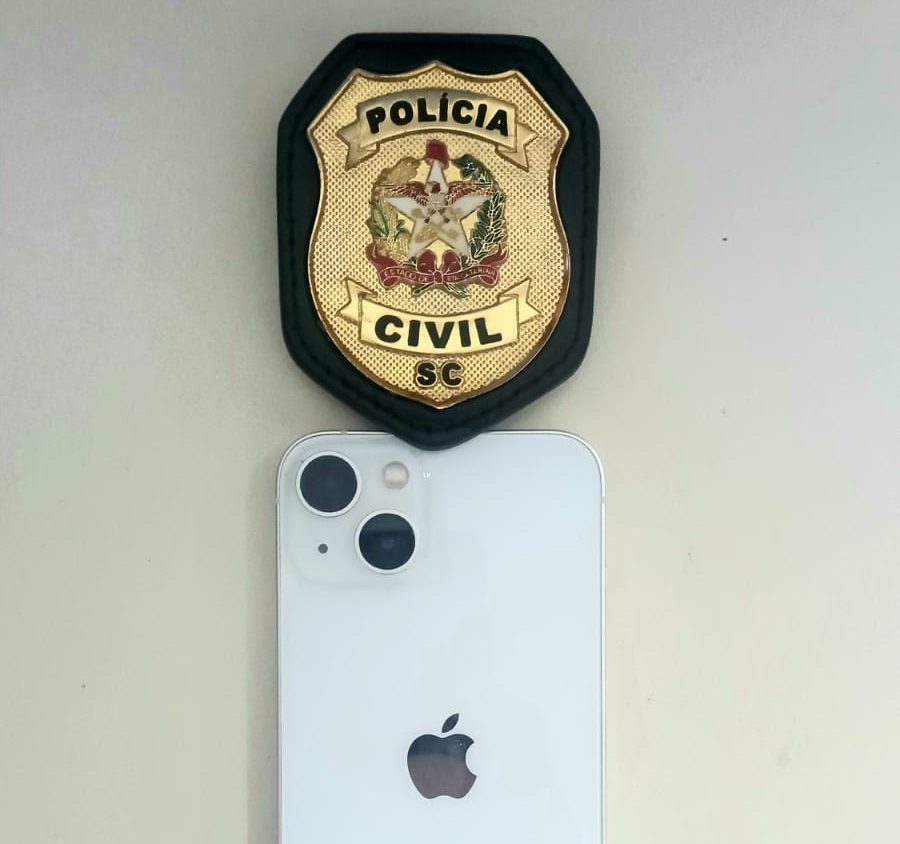 Polícia Civil recupera Iphone avaliado em R$ 5 mil