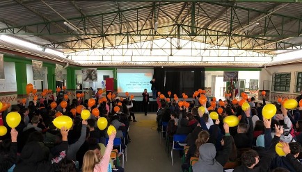 Alunos de escolas estaduais de Laurentino e Rio do Oeste assistiram palestra sobre o Maio Laranja, promovida pelo MPSC