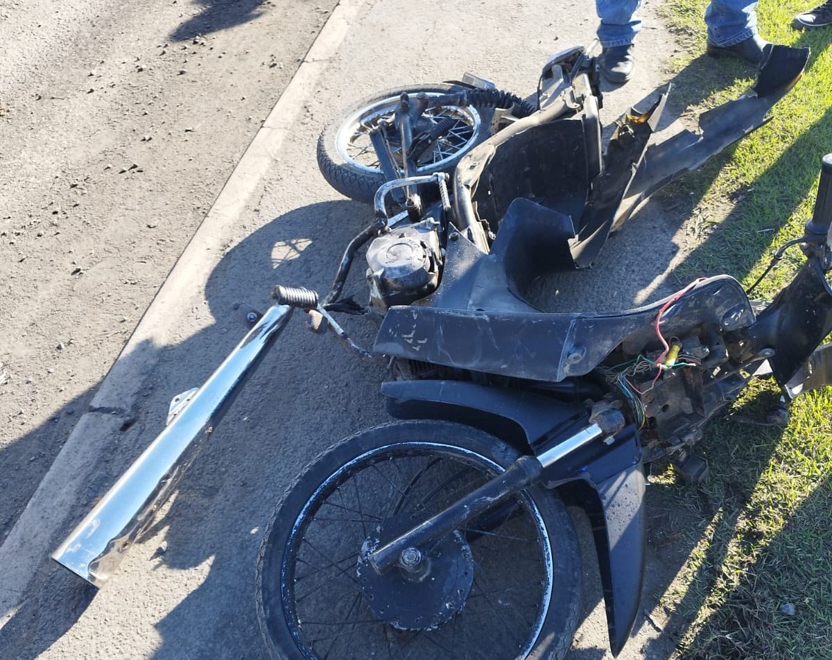 Motociclista fica gravemente ferido após acidente em Pouso Redondo