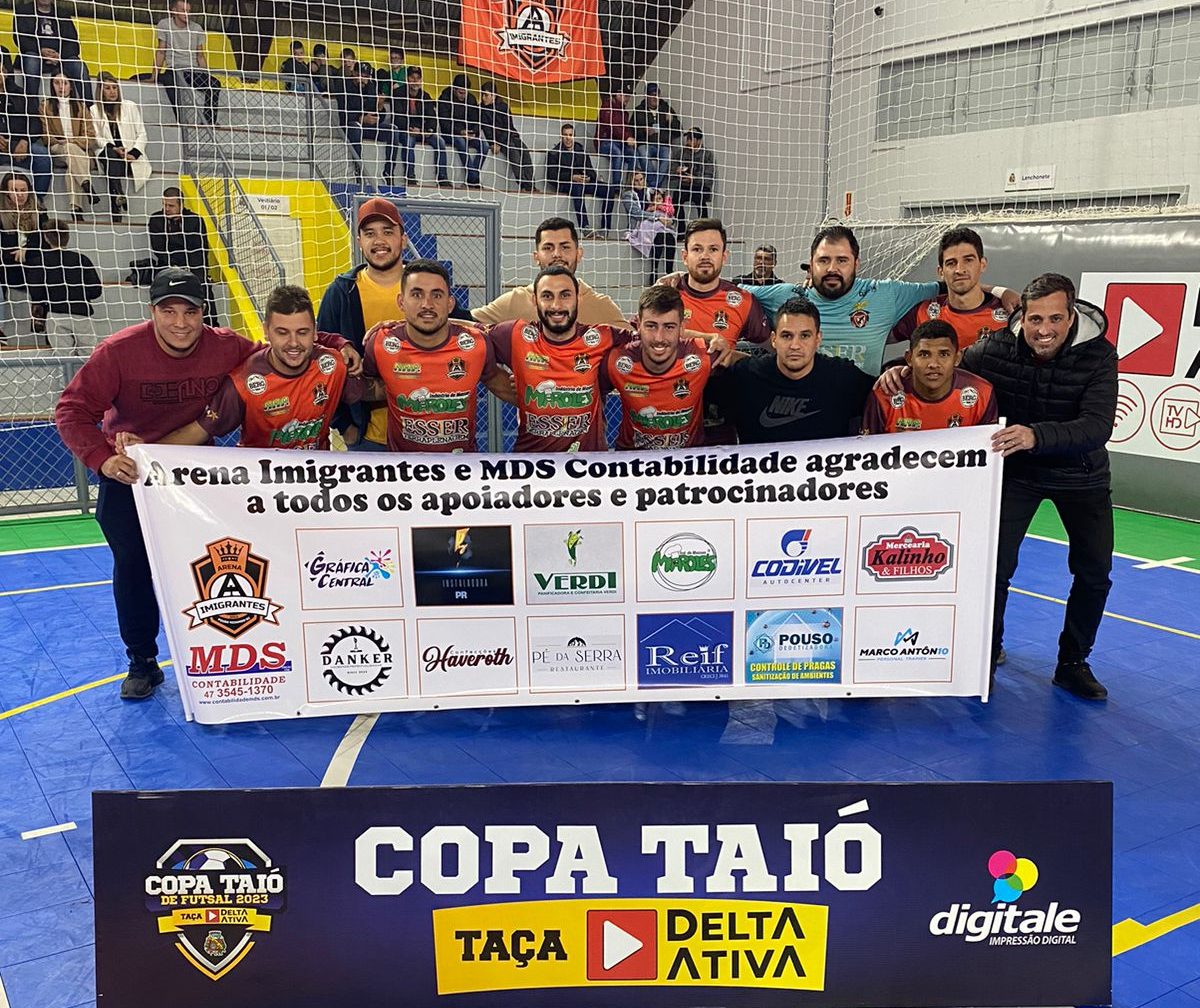 Arena Imigrantes/MDS Contabilidade e Maxxi Gula/Copery/Curitibanos estão na semi da Copa Taió de Futsal