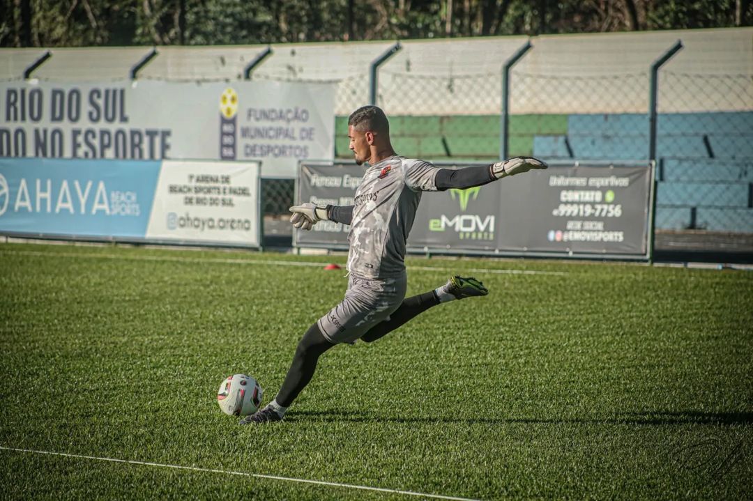 Internacional vence o Santa Catarina; Guarani e Nação empataram