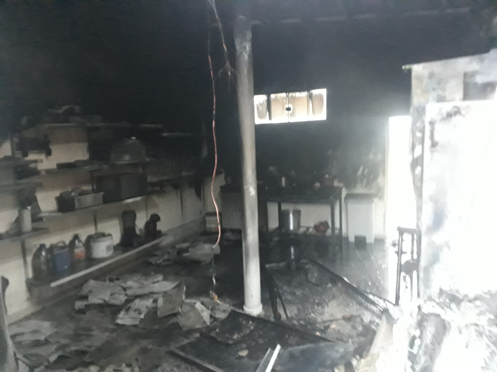 Incêndio destrói cozinha em Rio do Sul