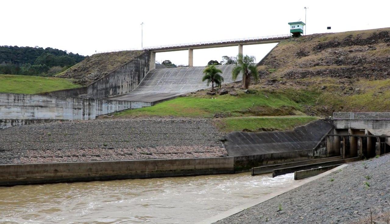 Defesa Civil mantém fechadas as comportas das Barragens de Taió e Ituporanga