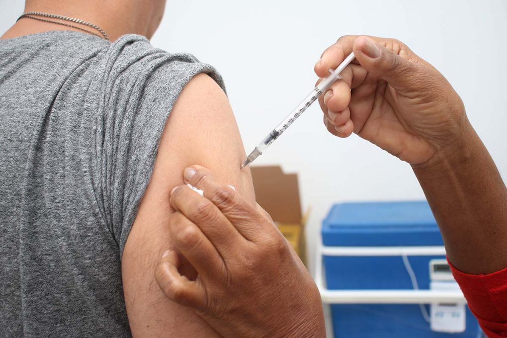 “Dia D” de vacinação acontecerá neste sábado (21) na unidade de saúde do centro de Rio do Campo