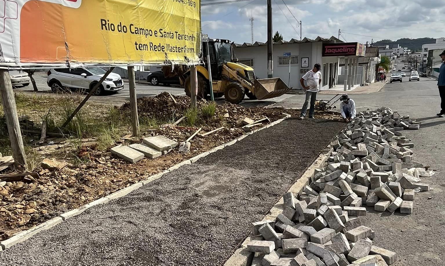 Rio do Campo retoma as obras na rua 29 de Dezembro