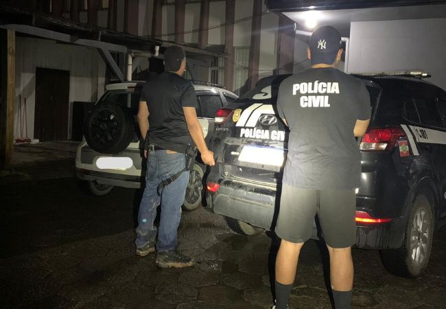 Homem foragido por tentativa de feminicídio é preso no Vale do Itajaí