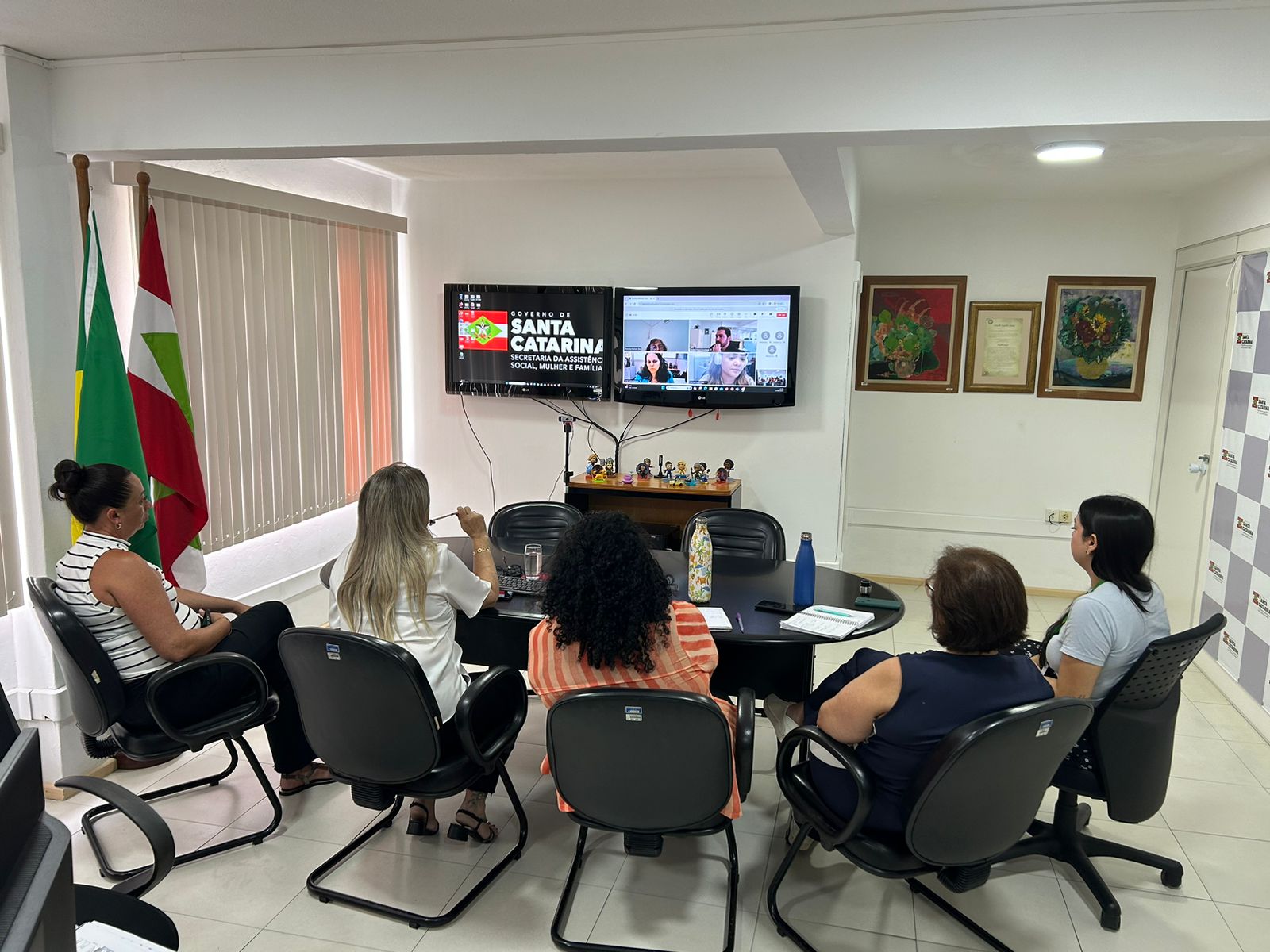 Reunião discute aprimoramento do Disque 180 em Santa Catarina