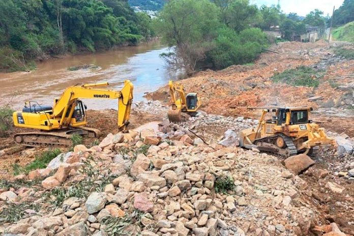 DNIT/SC atualiza situação das obras no trecho da BR-470 que deslizou em Rio do Sul