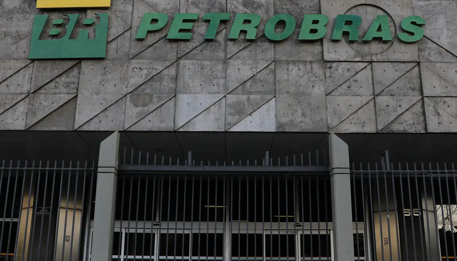 Petrobras atinge maior valor de mercado de sua história: R$ 552 bi