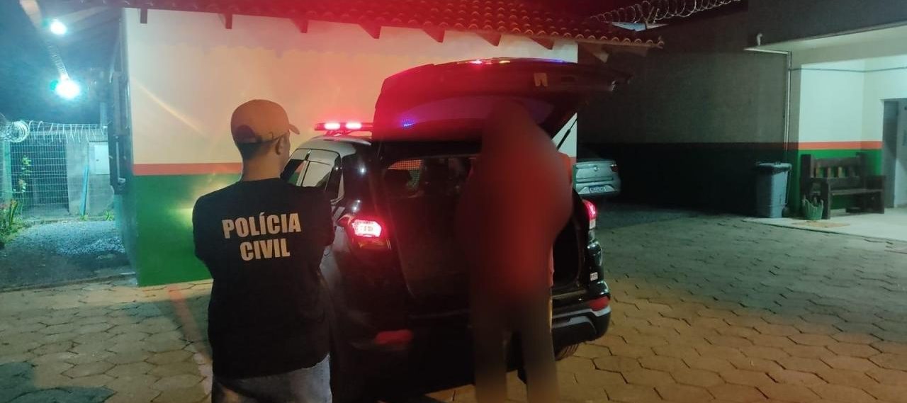 Polícia Civil de Ituporanga recupera carro furtado e prende receptador
