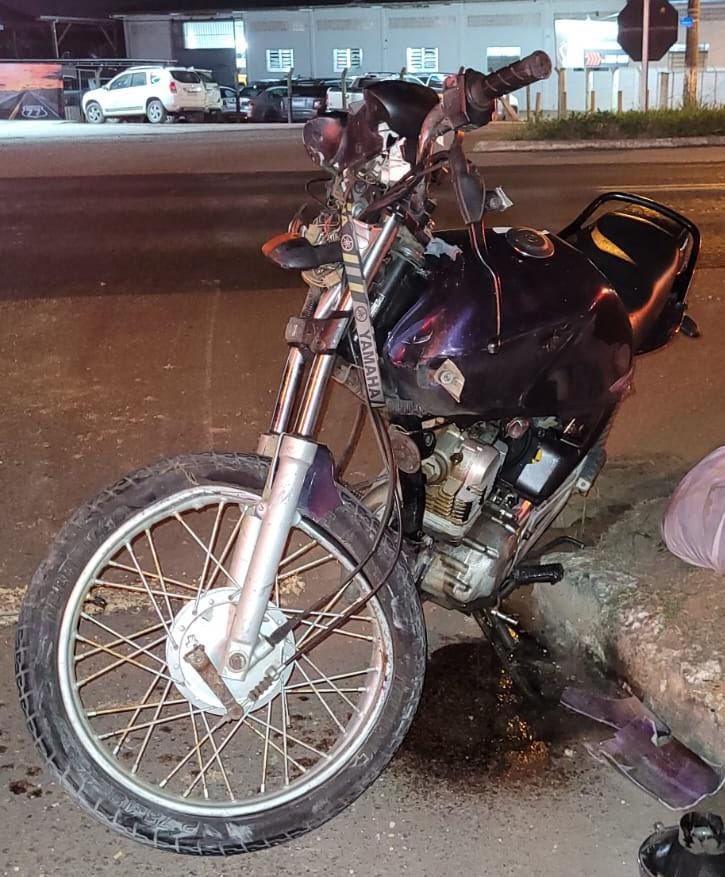 Grave acidente entre carro e moto é registrado na BR-470, em Rio do Sul