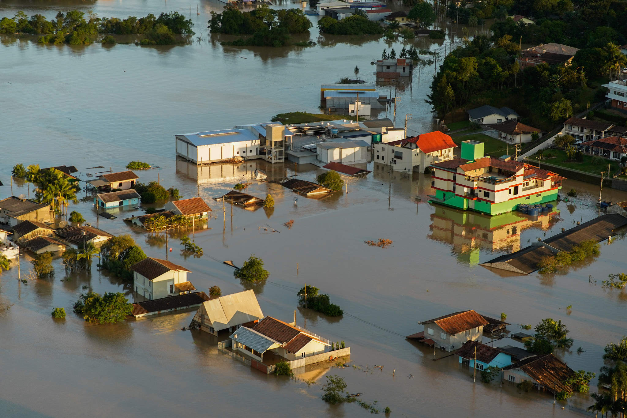 Governo Lula não quer prevenir desastres em Santa Catarina?