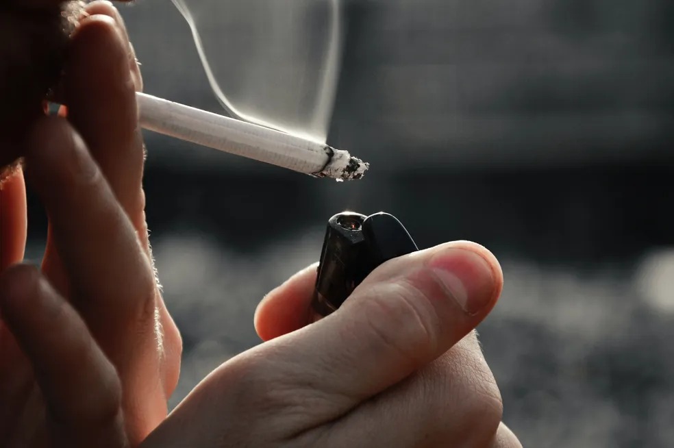 Lei aprovada em SC proíbe consumo de cigarros e derivados de tabaco em parques e playgrounds
